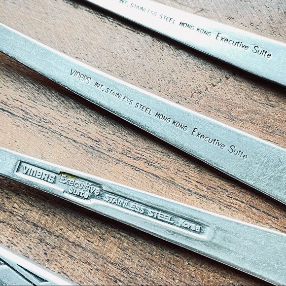 Viners Executive Suite stainless flatware 4 piece setting - Picture 5 of 6